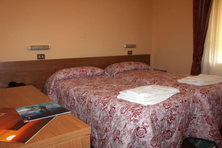 Hotel Adriana Abbadia San Salvator Ngoại thất bức ảnh